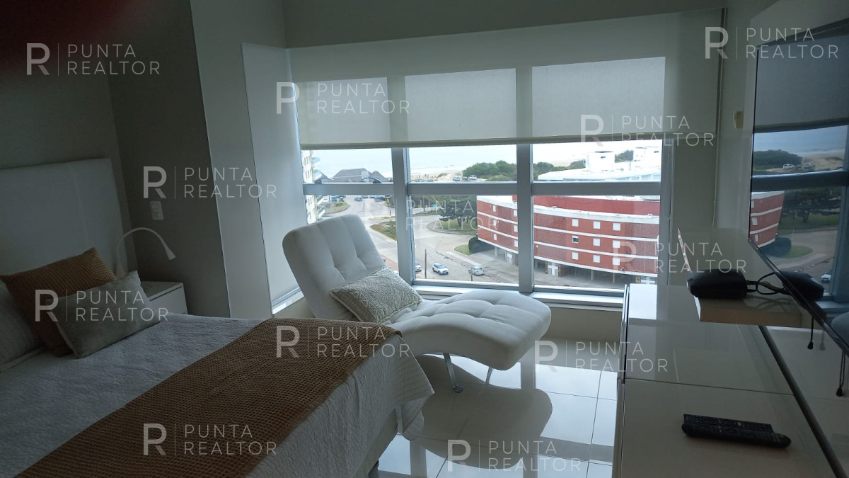 Apartamento ID.2391 - Departamento Alquiler 3 Dormitorios, Miami Boulevard, Playa Mansa, Punta del Este, Uruguay