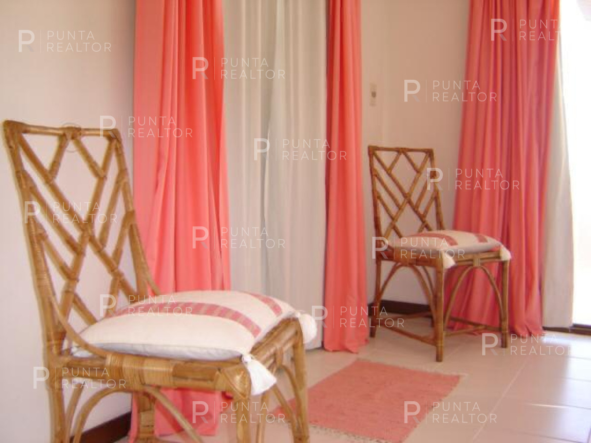 Apartamento ID.2366 - Departamento venta 3 dorimtorios y servicio, Manantiales, Uruguay