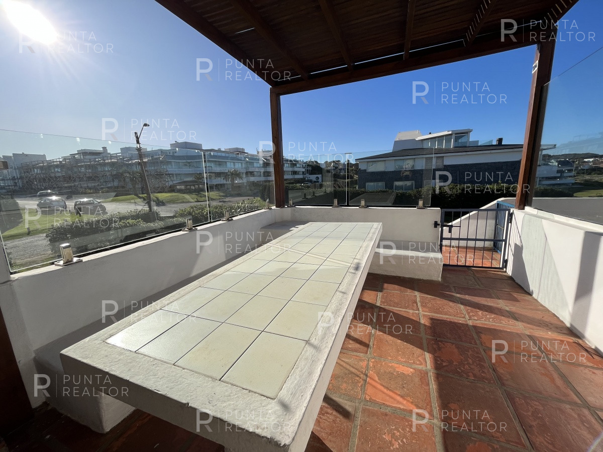 Apartamento ID.149 - Sobre Montoya, los mejores atardeceres!! vista al mar, La Barra, Uruguay