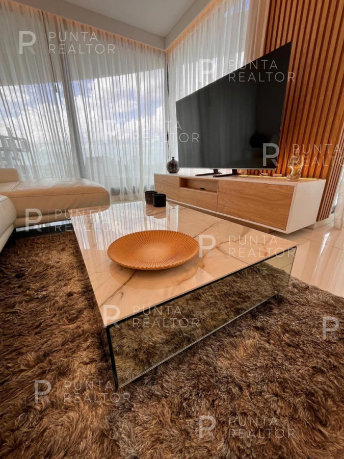 Apartamento ID.2573 - Alquiler Departamento, 3 Dormitorios, Brava, Punta Del Este, Uruguay  