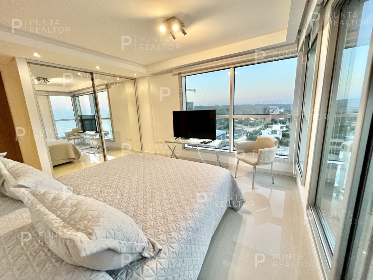 Apartamento ID.462 - Departamento en venta en Torre Look Brava 3 dormitorios y servicio, vista al mar, Playa Brava, Punta del Este, Uruguay