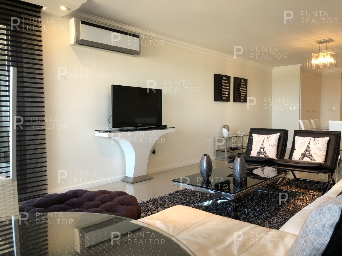 Apartamento ID.783 - Apartamento en venta en Imperiale 3 dormitorios, Punta del Este, Uruguay