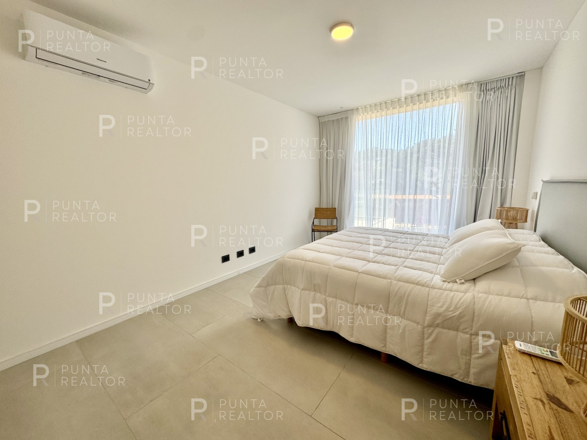 Apartamento ID.2240 - Departemento alquiler 2 dormitorios, Sense Manantiales, Uruguay