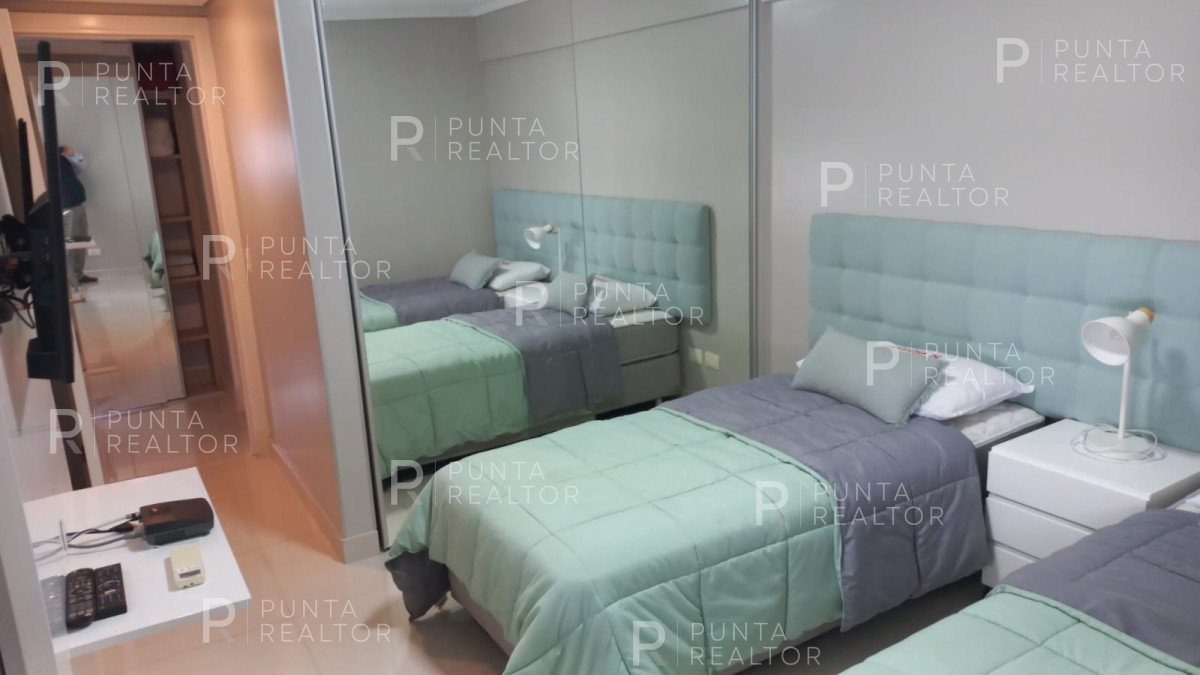 Apartamento ID.2391 - Departamento Alquiler 3 Dormitorios, Miami Boulevard, Playa Mansa, Punta del Este, Uruguay