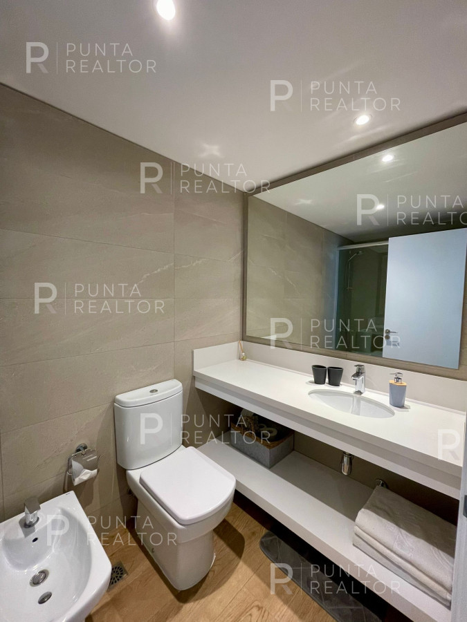 Apartamento ID.2258 - Departamento alquiler 2 dormitorios, Trump Tower, Punta del Este, Uruguay