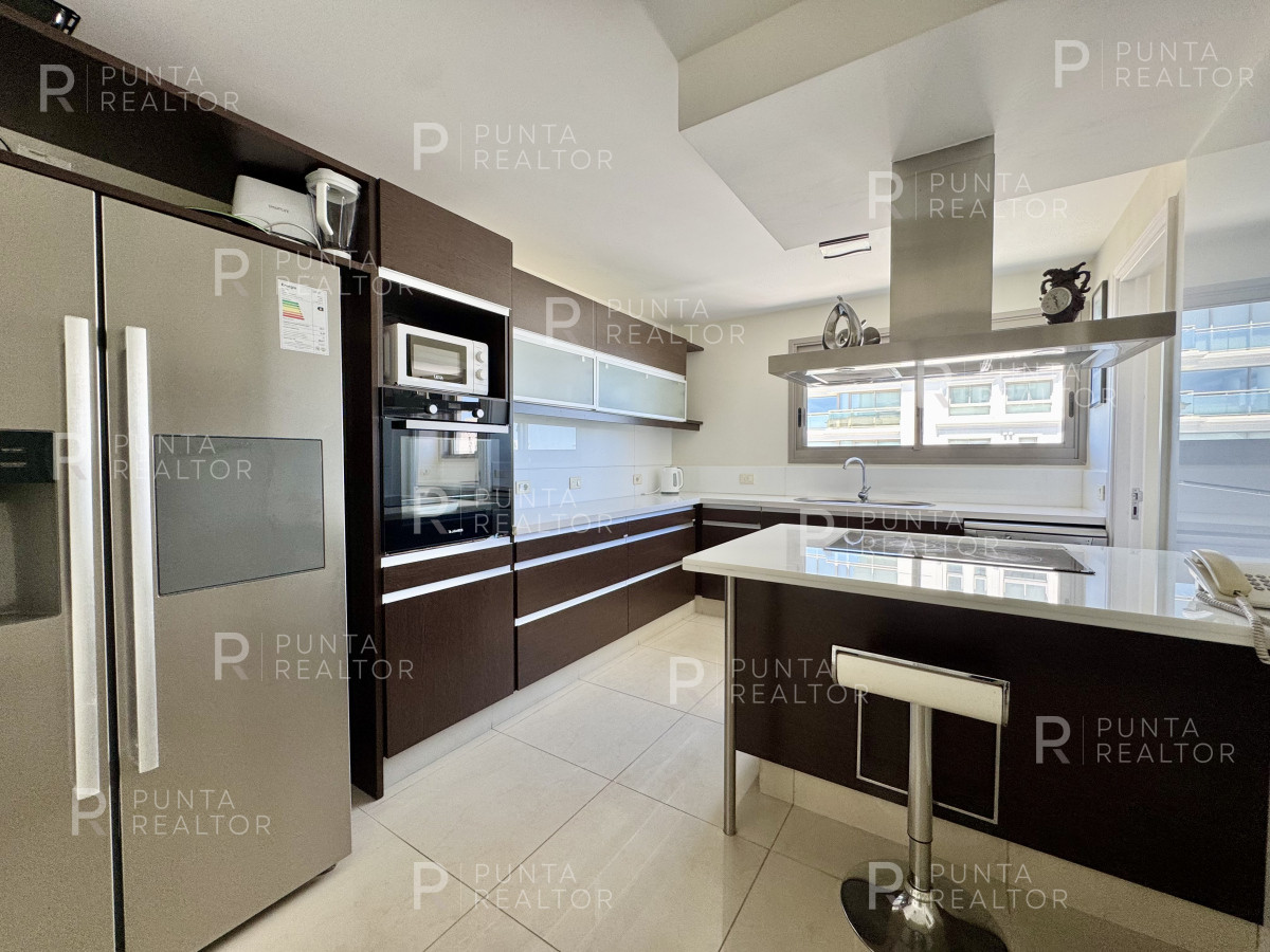 Apartamento ID.55 - Departamento venta, Imperiale 4 dormitorios, Punta del Este, Uruguay