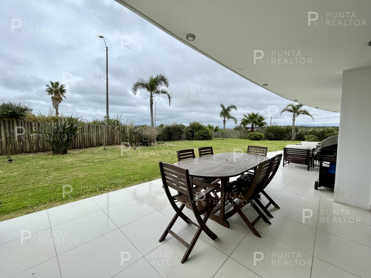 Apartamento ID.1740 - Apartamento en venta en Bikini Beach, Manantiales, Uruguay