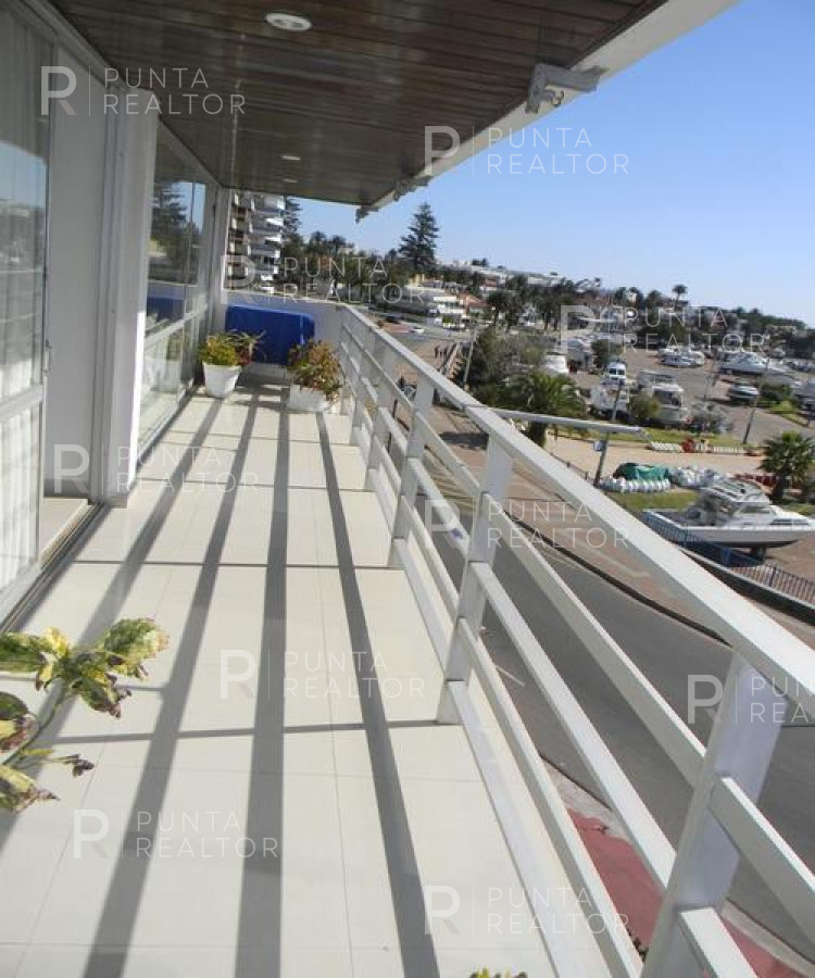 Apartamento ID.97 - Aparamento en venta en el Puerto de Punta del Este, Uruguay