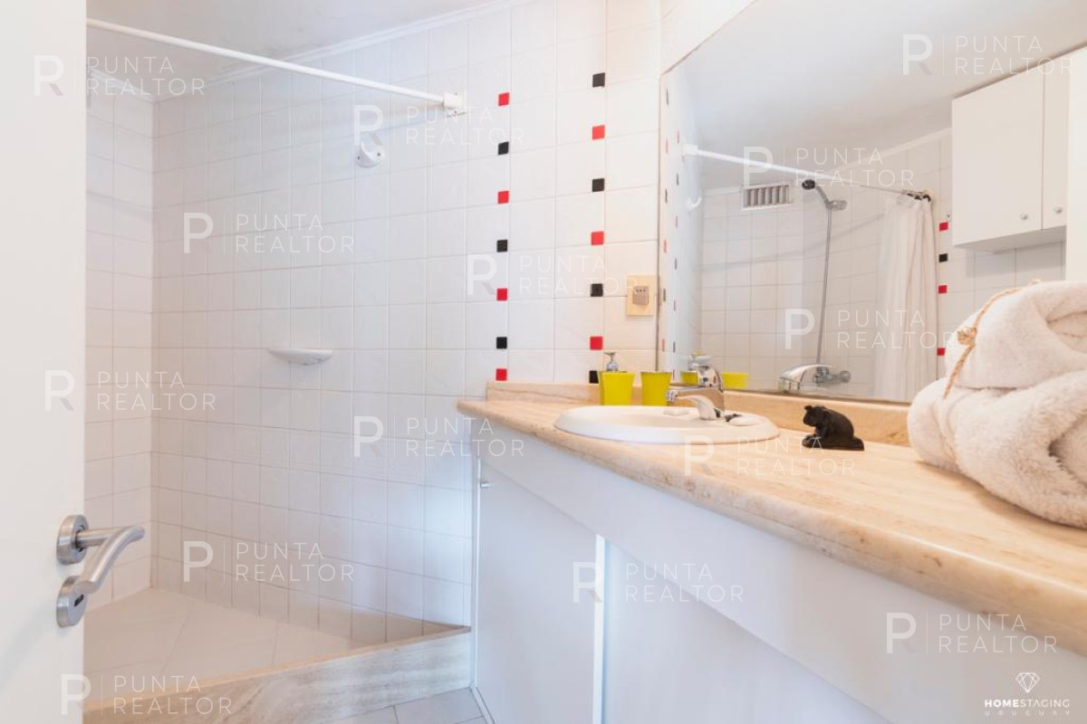 Apartamento ID.25 - Apartamento en alquiler en Puertito del Buceo, loft duplex, vistas veleros, garaje, lujo, aire acondicionado, terraza