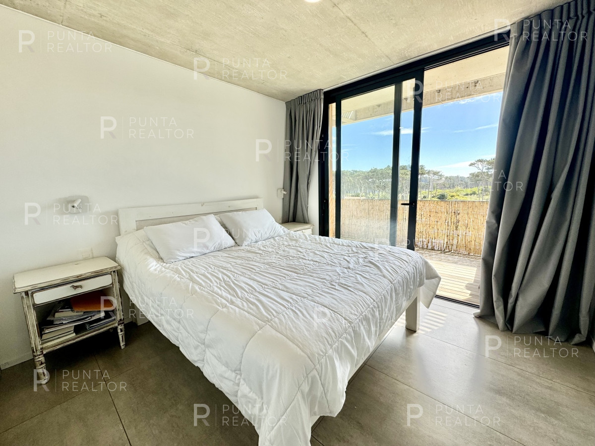 Apartamento ID.2218 - Penthouse Alquiler, 2 dormitorios, Manantiales, Uruguay