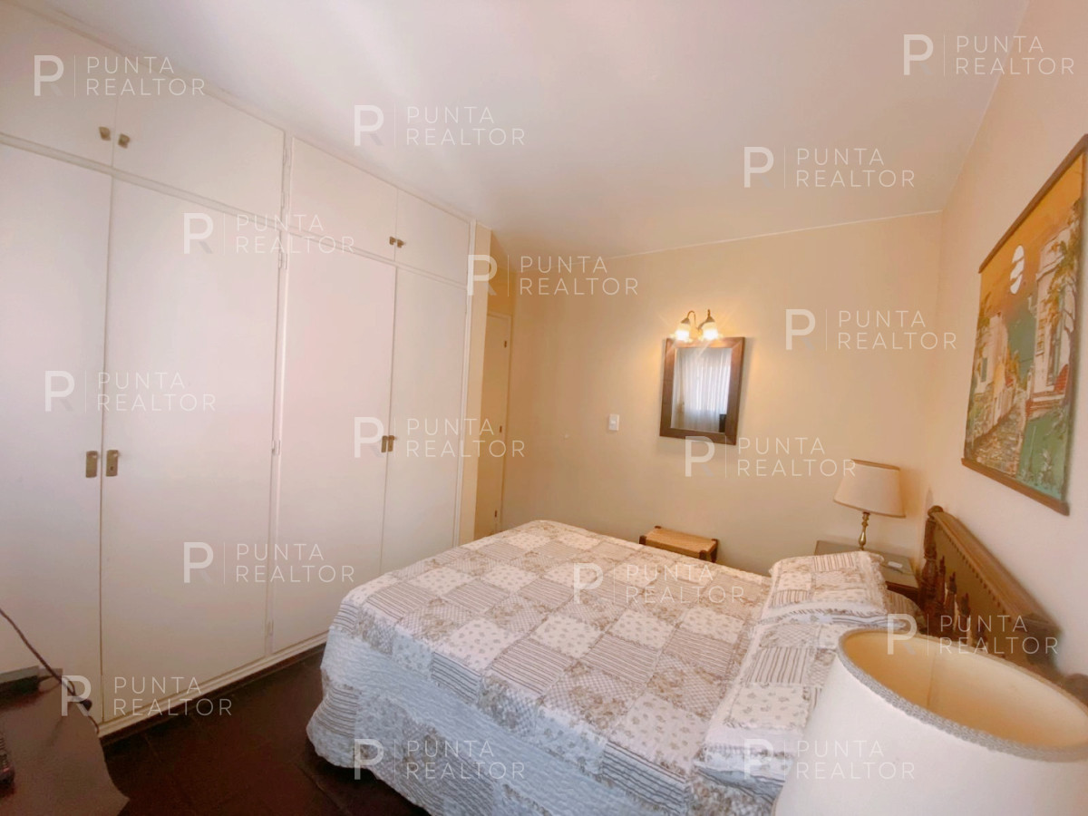 Apartamento ID.2523 - Venta Departamento 2 Dormitorios, Playa Mansa, Punta Del Este, Uruguay