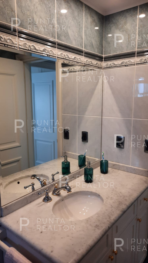 Apartamento ID.2086 - Departamento venta 3 dormitorios, Coral Tower, Punta del Este, Uruguay