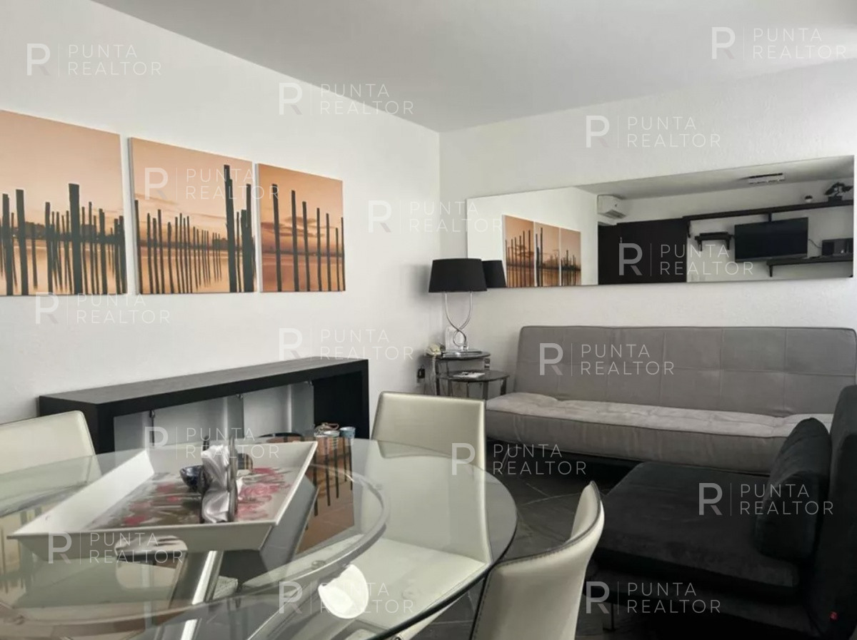 Apartamento ID.1717 - Departamento de un dormitorio en venta en el Puerto de Punta del Este, Uruguay