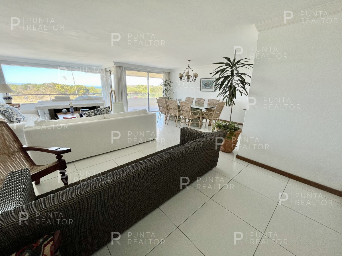 Apartamento ID.1762 - Apartamento alquiler 5 dormitorios Rincón del Indio, Punta del Este, Uruguay