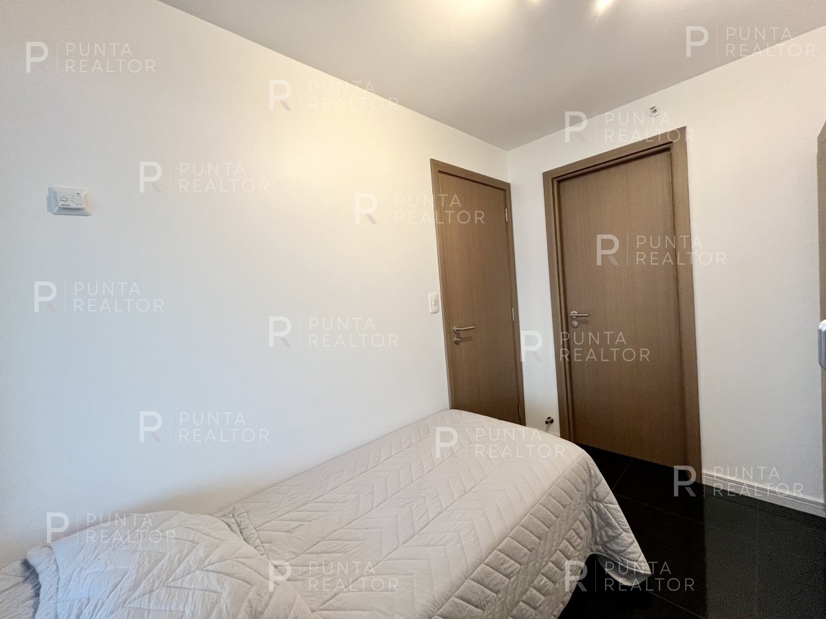 Apartamento ID.462 - Departamento en venta en Torre Look Brava 3 dormitorios y servicio, vista al mar, Playa Brava, Punta del Este, Uruguay