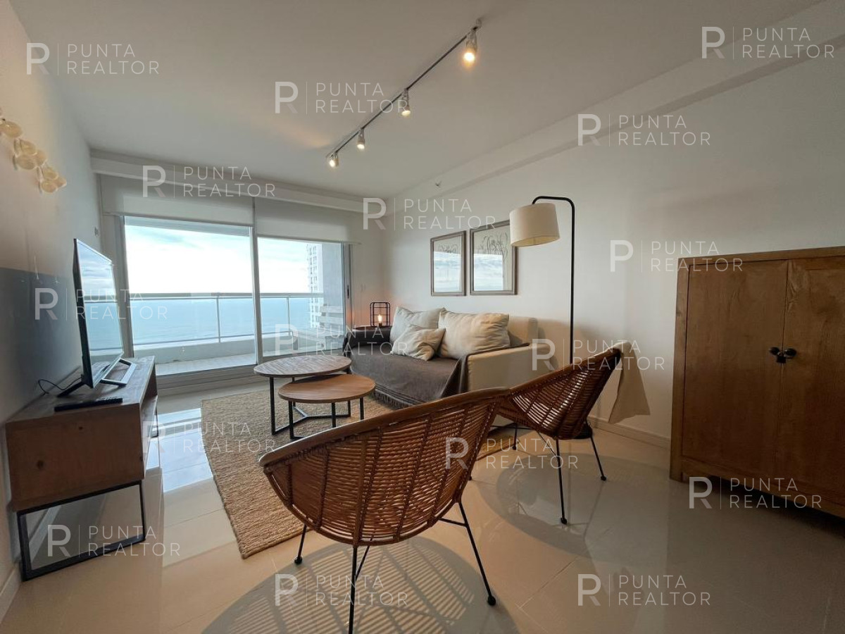 Apartamento ID.1455 - Apartamento con vista al mar y parrilla en alquiler en Playa Brava, Punta del Este, Uruguay