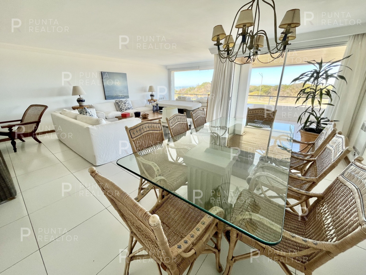 Apartamento ID.1762 - Apartamento alquiler 5 dormitorios Rincón del Indio, Punta del Este, Uruguay