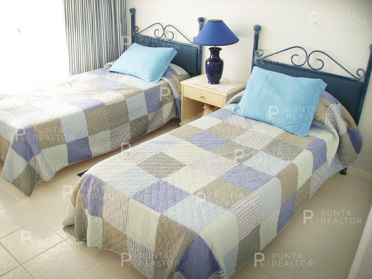 Apartamento ID.2311 - Departamento venta 2 dormitorios, Playa Mansa, Punta del Este, Uruguay