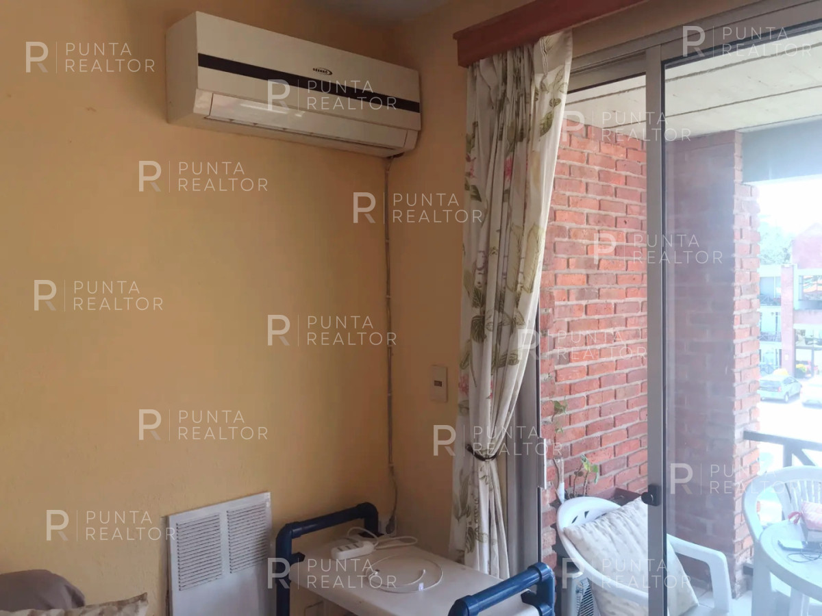 Apartamento ID.2534 - Venta Departamento, 2 Dormitorios, Ocean Drive, Punta Del Este, Uruguay