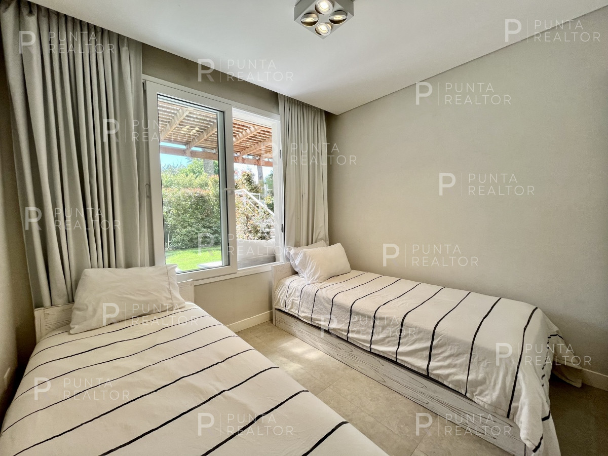 Apartamento ID.1751 - Apartamento alquiler 2 dormitorios, La Barra, Uruguay