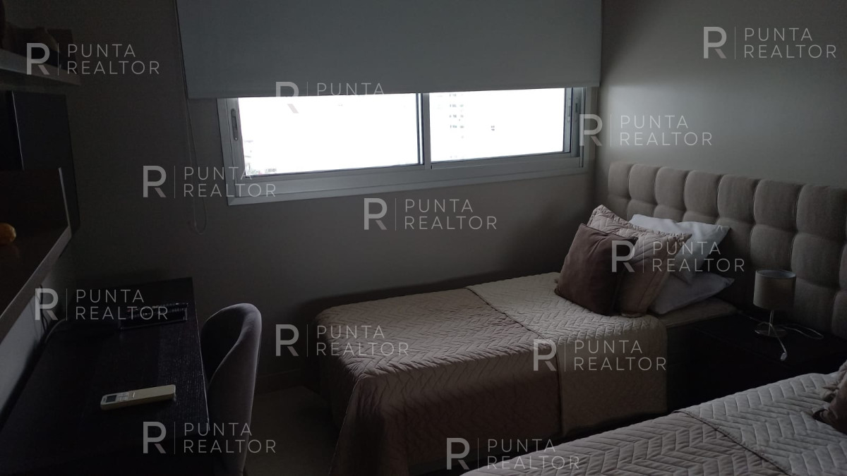 Apartamento ID.2391 - Departamento Alquiler 3 Dormitorios, Miami Boulevard, Playa Mansa, Punta del Este, Uruguay