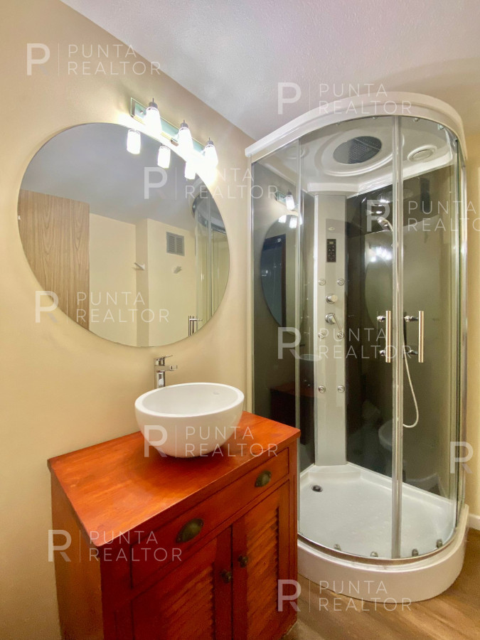 Apartamento ID.2082 - Departamento venta 3 dormitorios y dependencia, Punta del Este, Uruguay