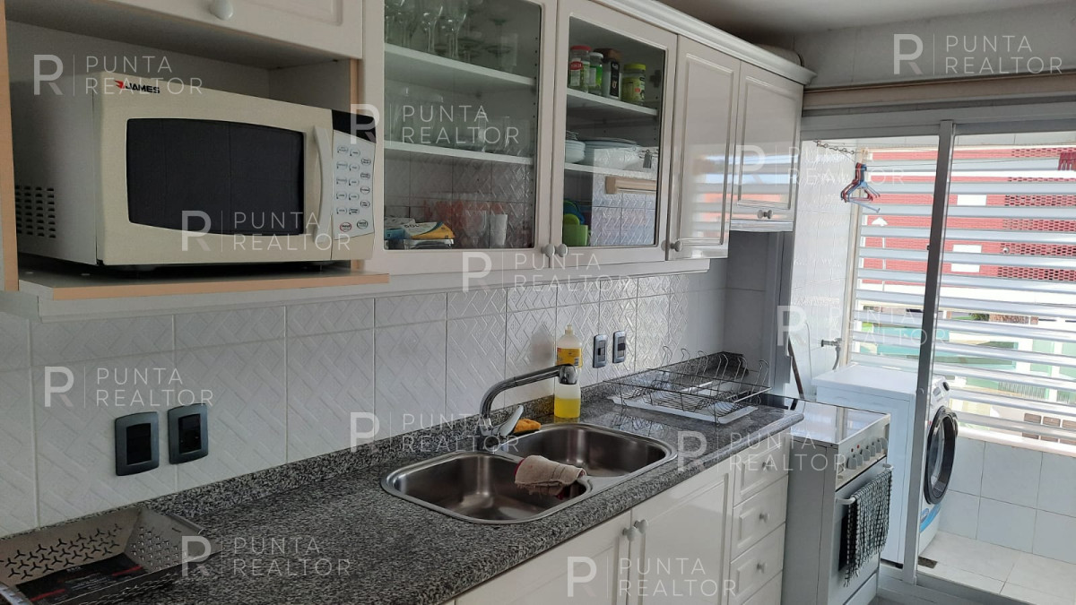 Apartamento ID.2086 - Departamento venta 3 dormitorios, Coral Tower, Punta del Este, Uruguay