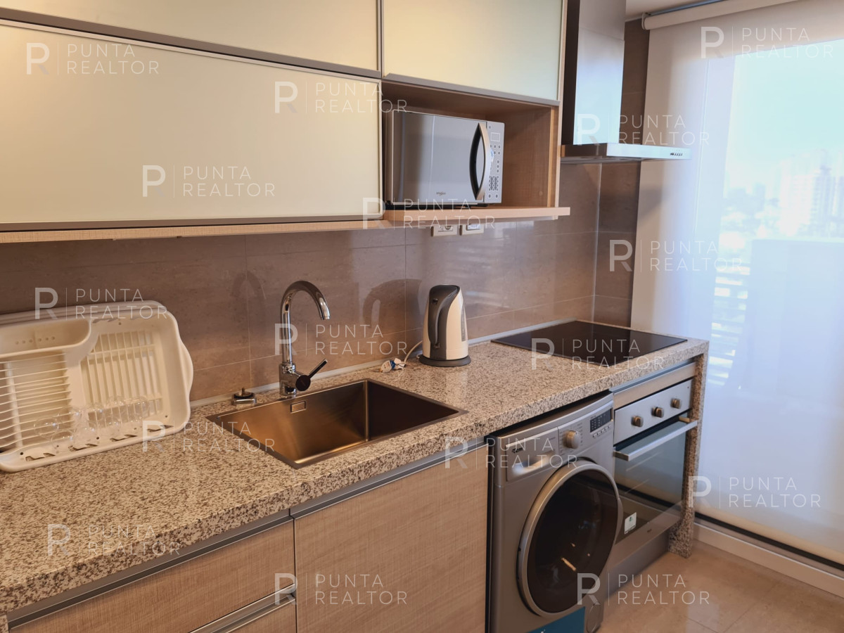 Apartamento ID.970 - Apartamento en alquiler en Alexander Boulevard, Punta del Este, Uruguay