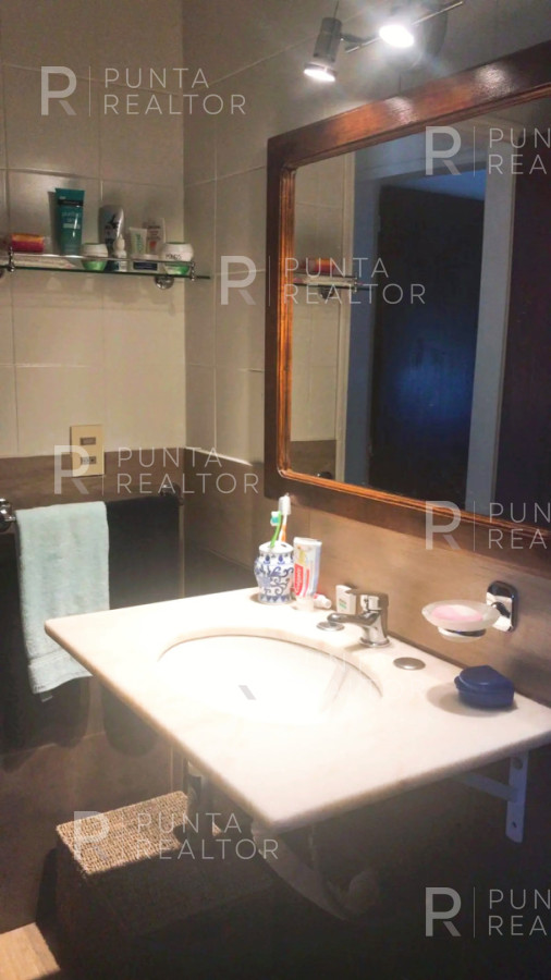 Apartamento ID.2534 - Venta Departamento, 2 Dormitorios, Ocean Drive, Punta Del Este, Uruguay