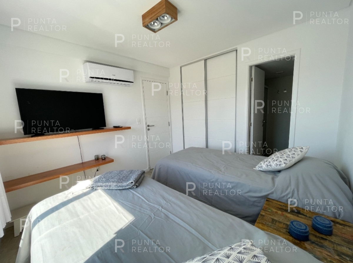 Apartamento ID.1211 - Departamento alquiler 4 dormitorios, La Barra, Uruguay