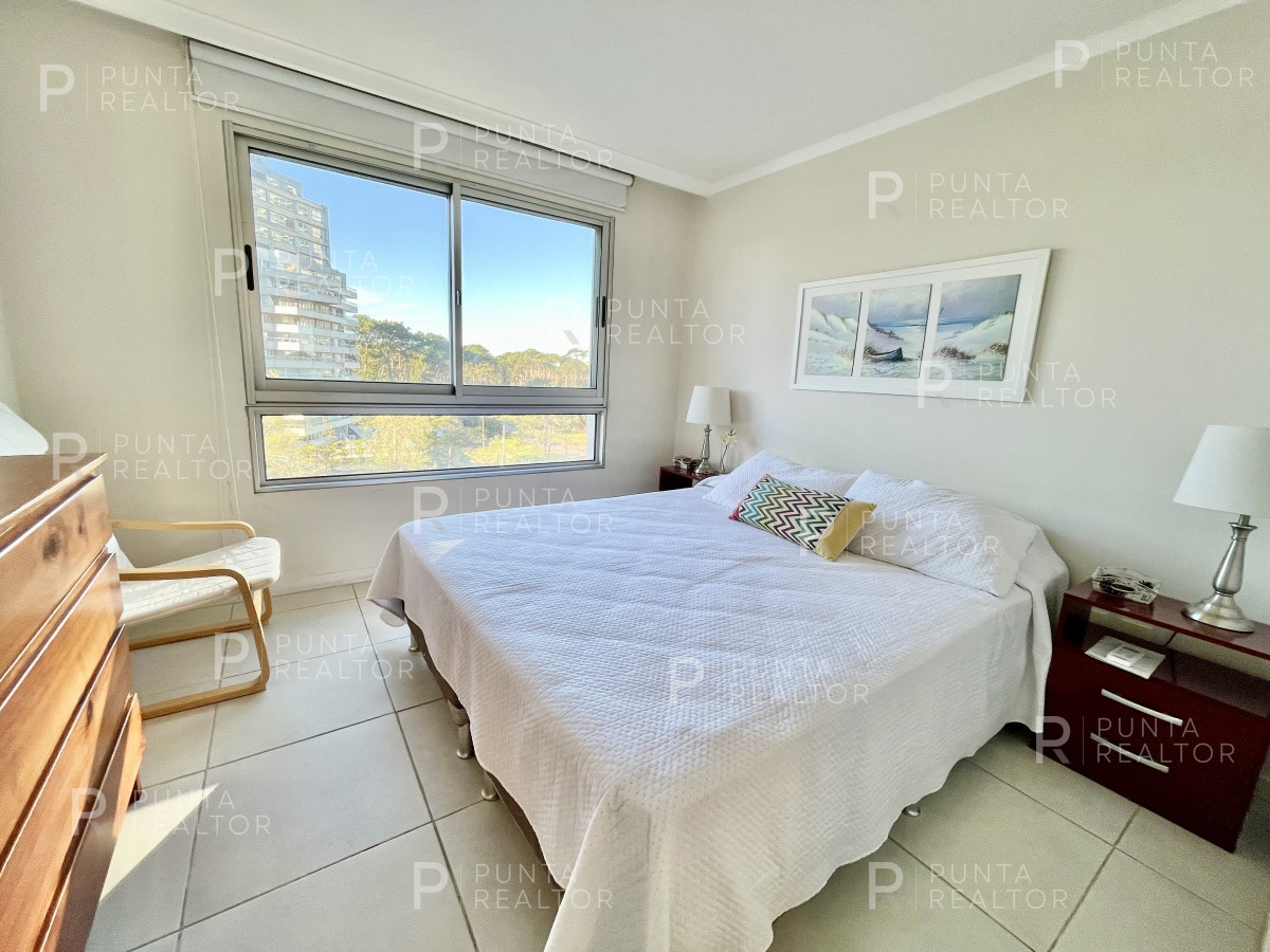 Apartamento ID.379 - Departamento, Alquiler, 2 dormitorios, Ocean Drive, Punta del Este, Uruguay