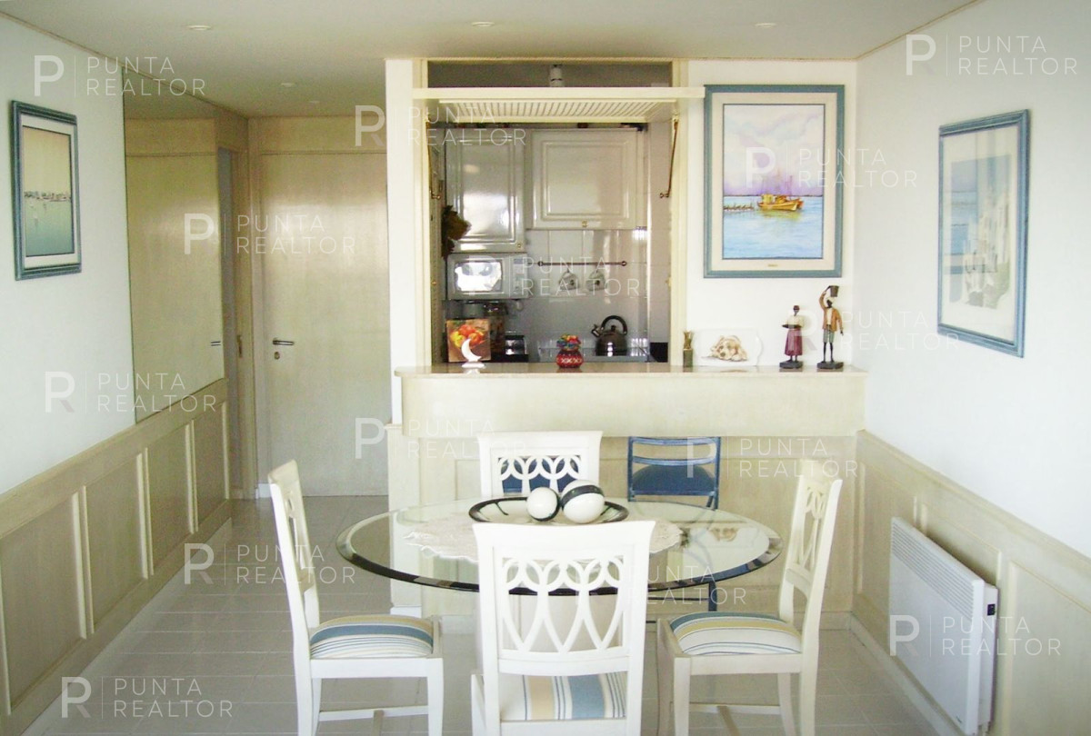 Apartamento ID.2311 - Departamento venta 2 dormitorios, Playa Mansa, Punta del Este, Uruguay