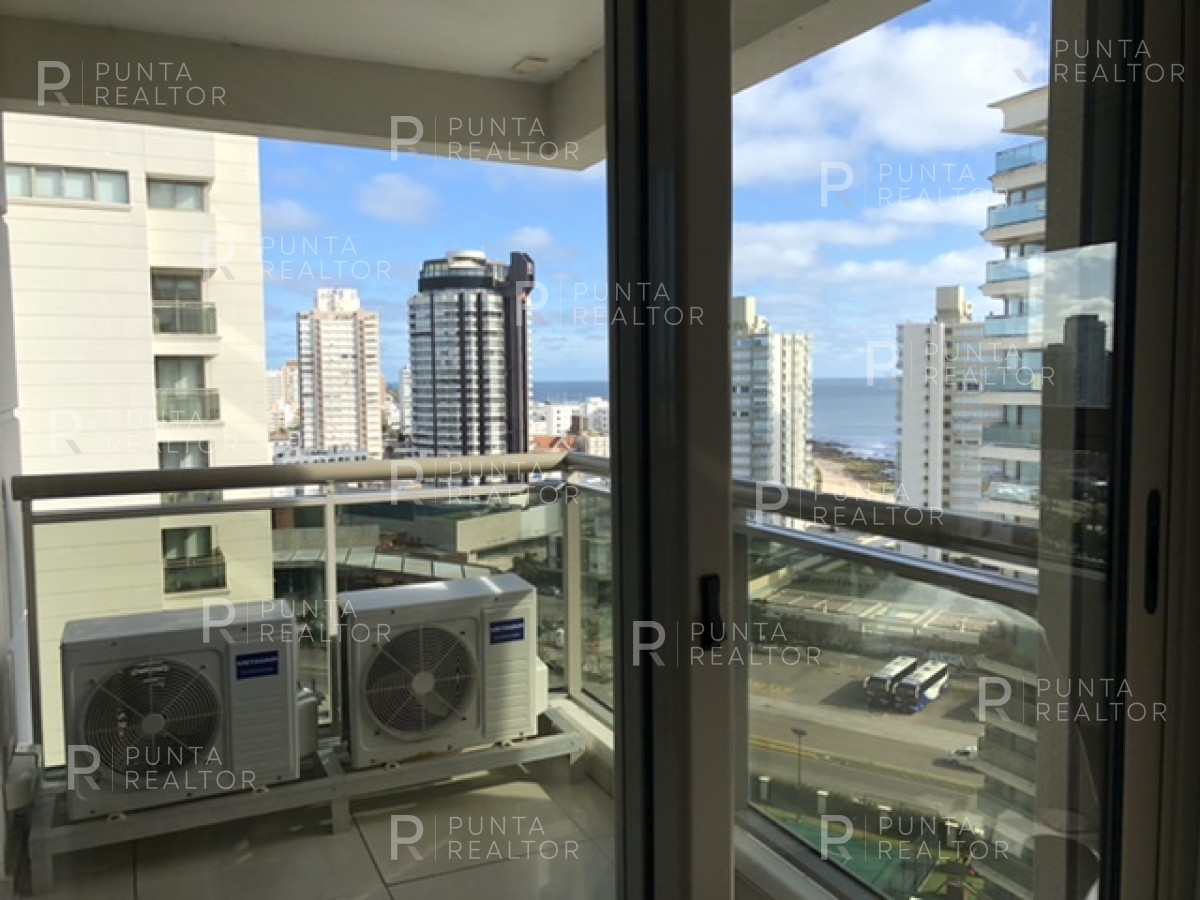 Apartamento ID.54 - Departamento venta 4 dormitorios, Imperiale, Punta del Este, Uruguay