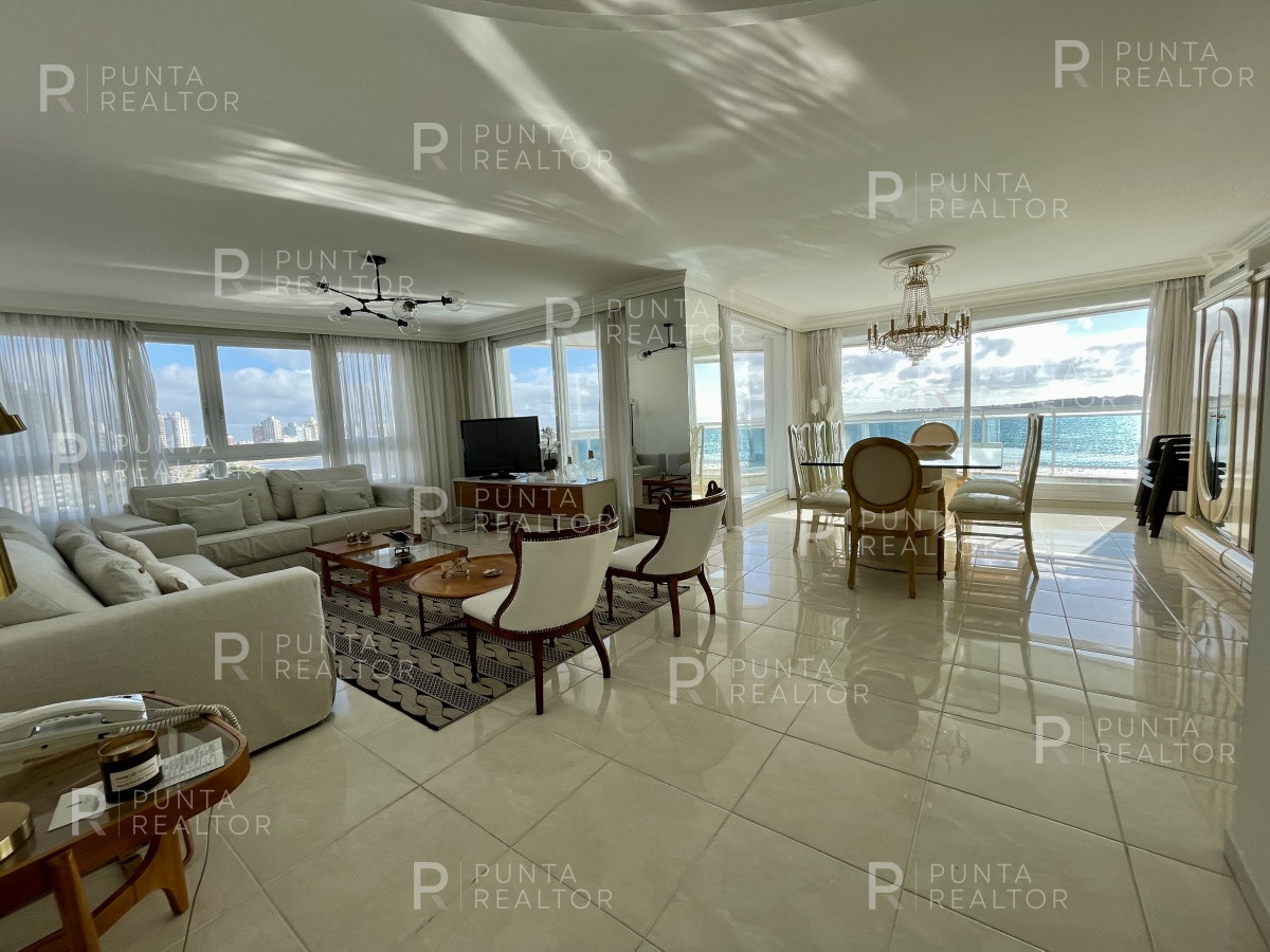 Apartamento ID.994 - Departamento venta 4 dormitorios Punta del Este, Playa Mansa, Uruguay