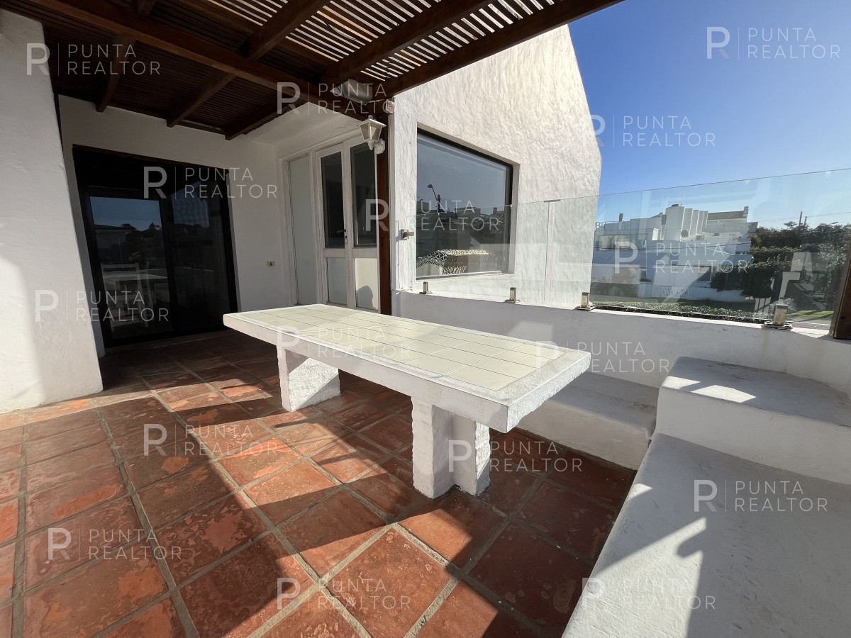Apartamento ID.149 - Sobre Montoya, los mejores atardeceres!! vista al mar, La Barra, Uruguay