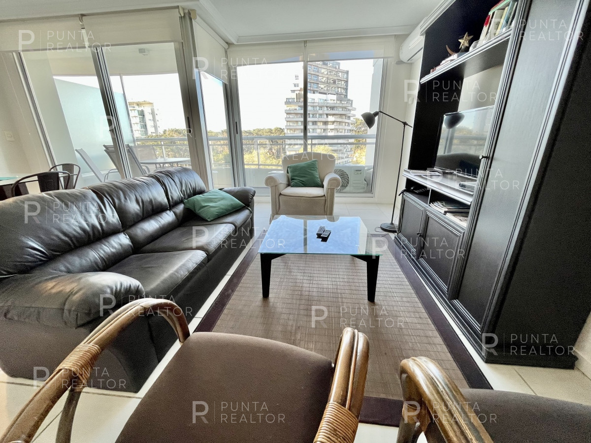 Apartamento ID.379 - Departamento, Alquiler, 2 dormitorios, Ocean Drive, Punta del Este, Uruguay