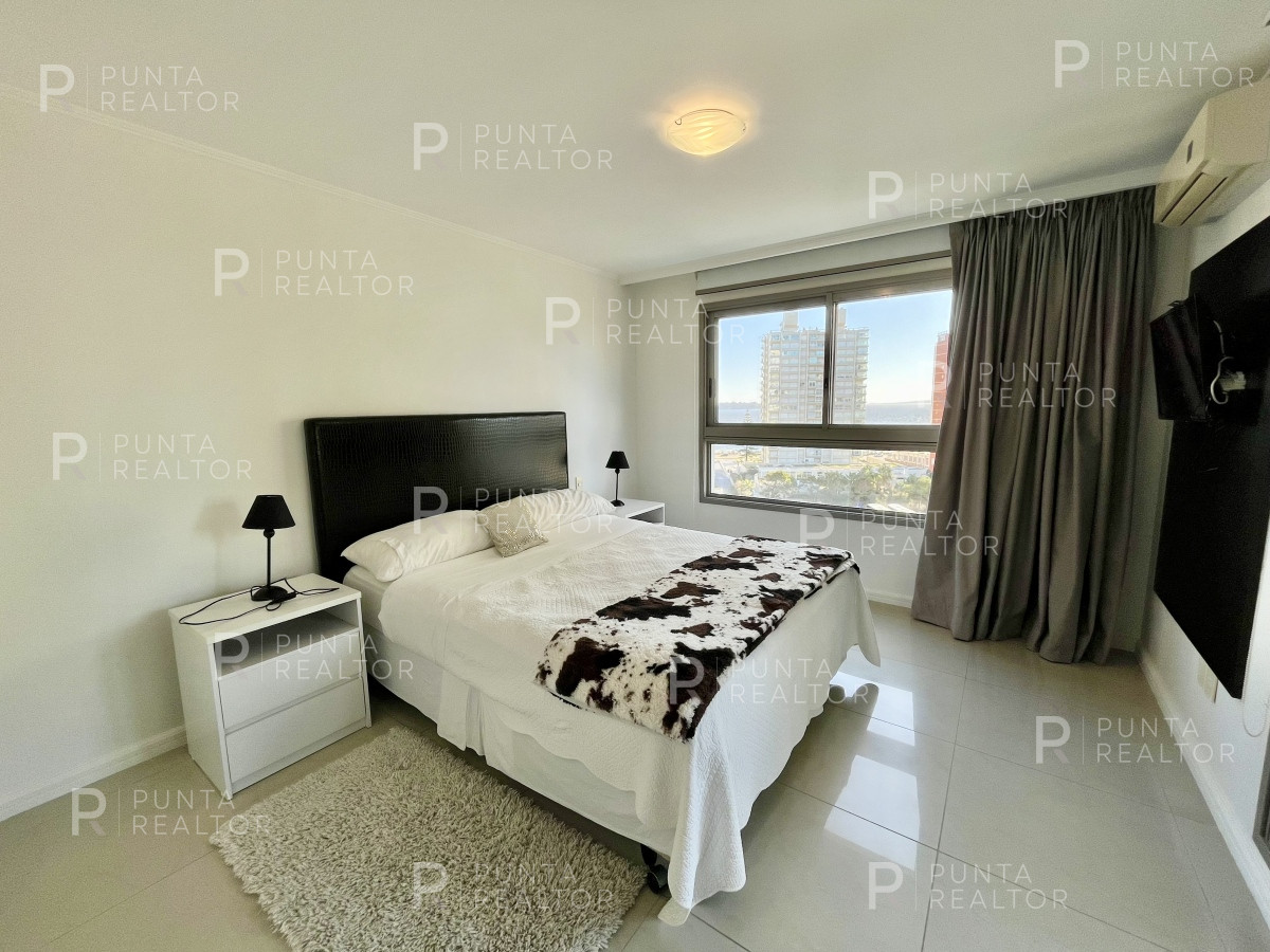 Apartamento ID.1097 - Departamento venta 4 dormitorios, Imperiale, Playa Brava, Punta del Este, Uruguay