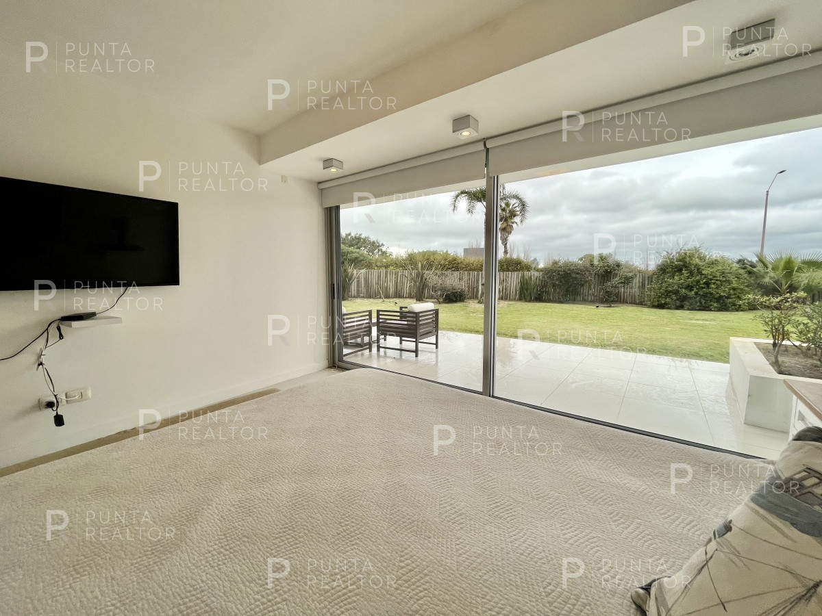 Apartamento ID.1740 - Apartamento en venta en Bikini Beach, Manantiales, Uruguay