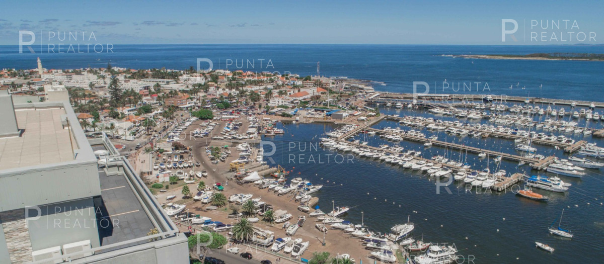 Apartamento ID.619 - Penthouse Departamento 2 dormitorios, Puerto, Punta del Este, Uruguay