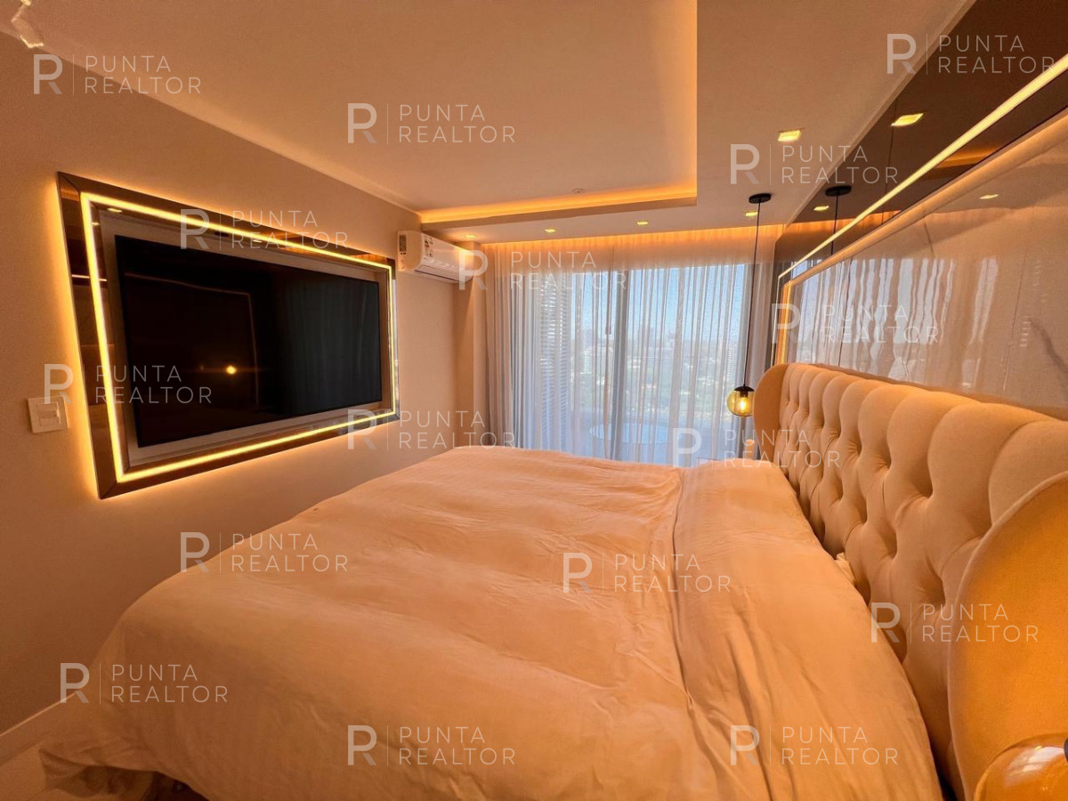 Apartamento ID.2573 - Alquiler Departamento, 3 Dormitorios, Brava, Punta Del Este, Uruguay  