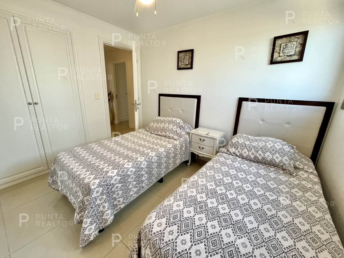Apartamento ID.1097 - Departamento venta 4 dormitorios, Imperiale, Playa Brava, Punta del Este, Uruguay