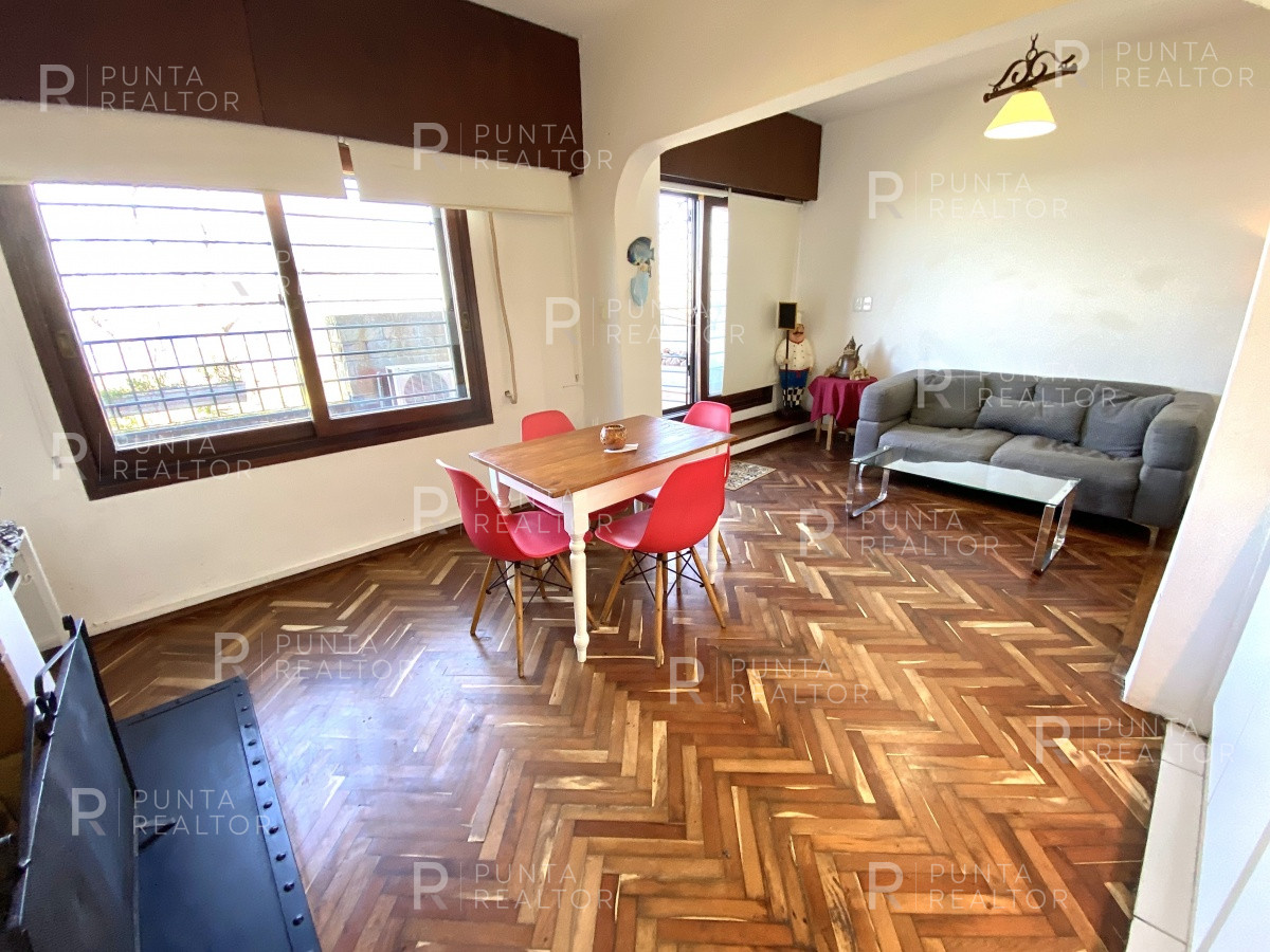 Apartamento ID.245 - Penthouse Pocitos Buceo supervistas al mar y veleros alquiler 2 dormitorios, suite 2 baños  