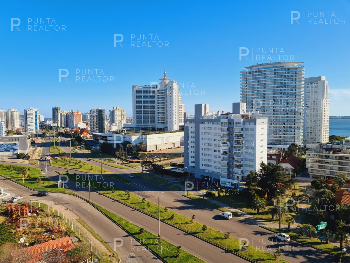 Apartamento ID.970 - Apartamento en alquiler en Alexander Boulevard, Punta del Este, Uruguay