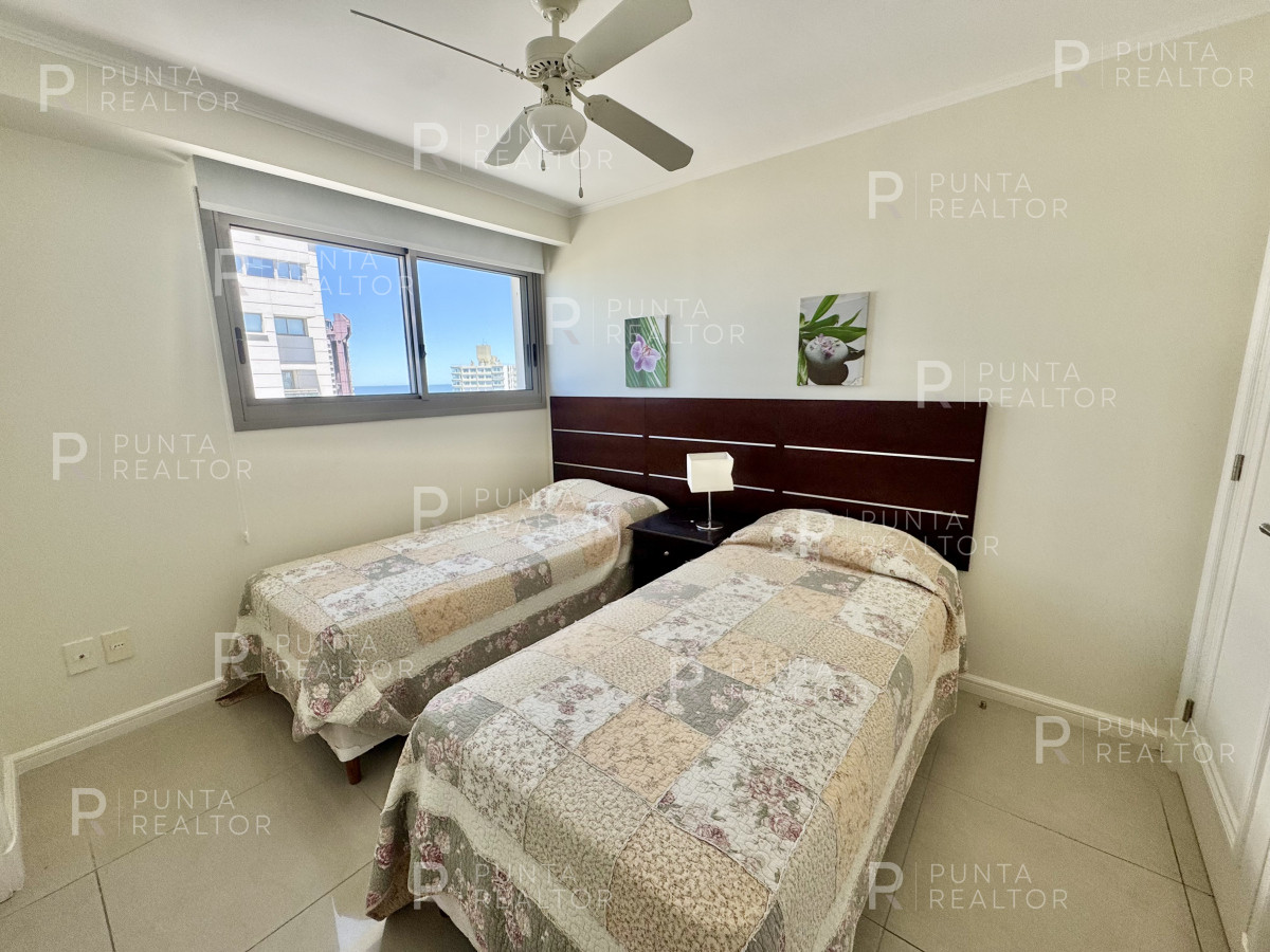 Apartamento ID.55 - Departamento venta, Imperiale 4 dormitorios, Punta del Este, Uruguay