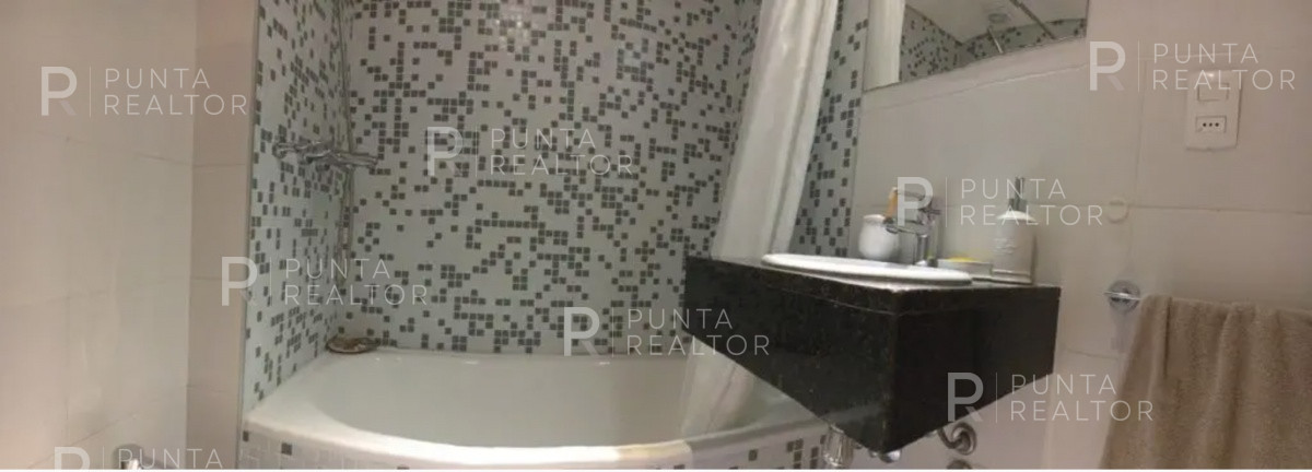 Apartamento ID.606 - Penthouse en venta en Playa Mansa, Punta del Este, Uruguay