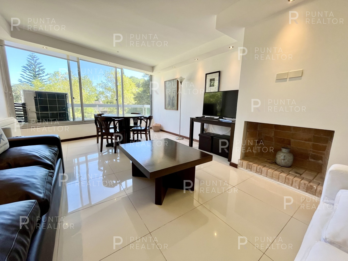 Apartamento ID.2048 - Departamento venta 4 dormitorios, Punta del Este, Uruguay