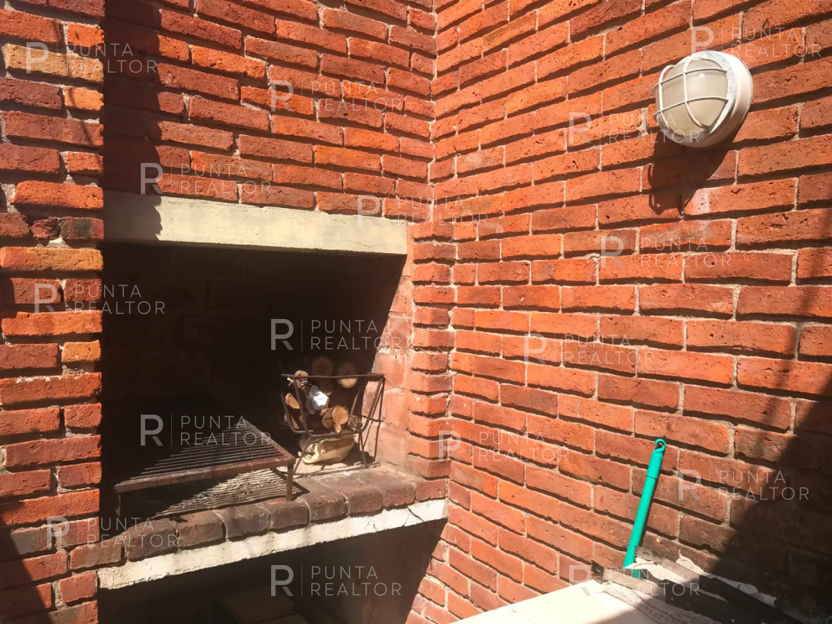 Apartamento ID.2534 - Venta Departamento, 2 Dormitorios, Ocean Drive, Punta Del Este, Uruguay