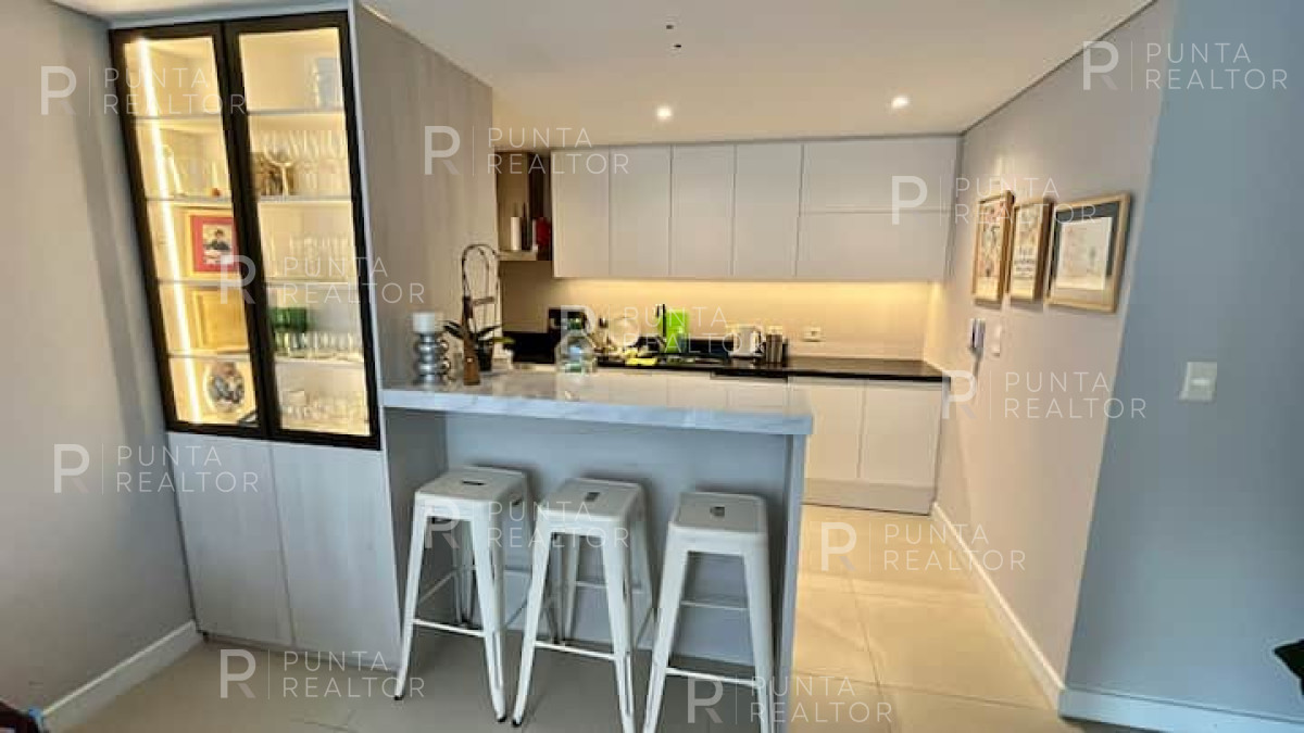 Apartamento ID.2171 - Departamento Alquiler, 2 dormitorios,  La Barra, Uruguay