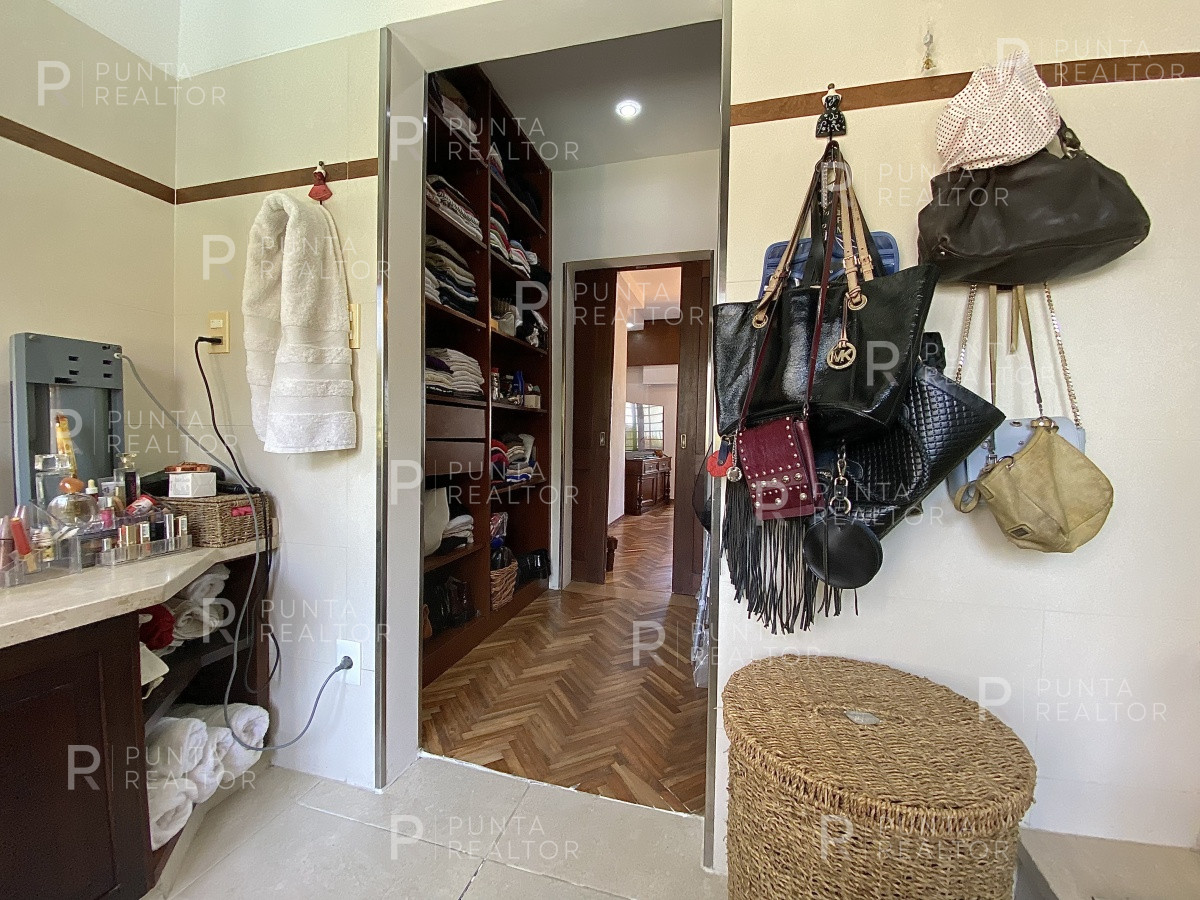 Apartamento ID.245 - Penthouse Pocitos Buceo supervistas al mar y veleros alquiler 2 dormitorios, suite 2 baños  