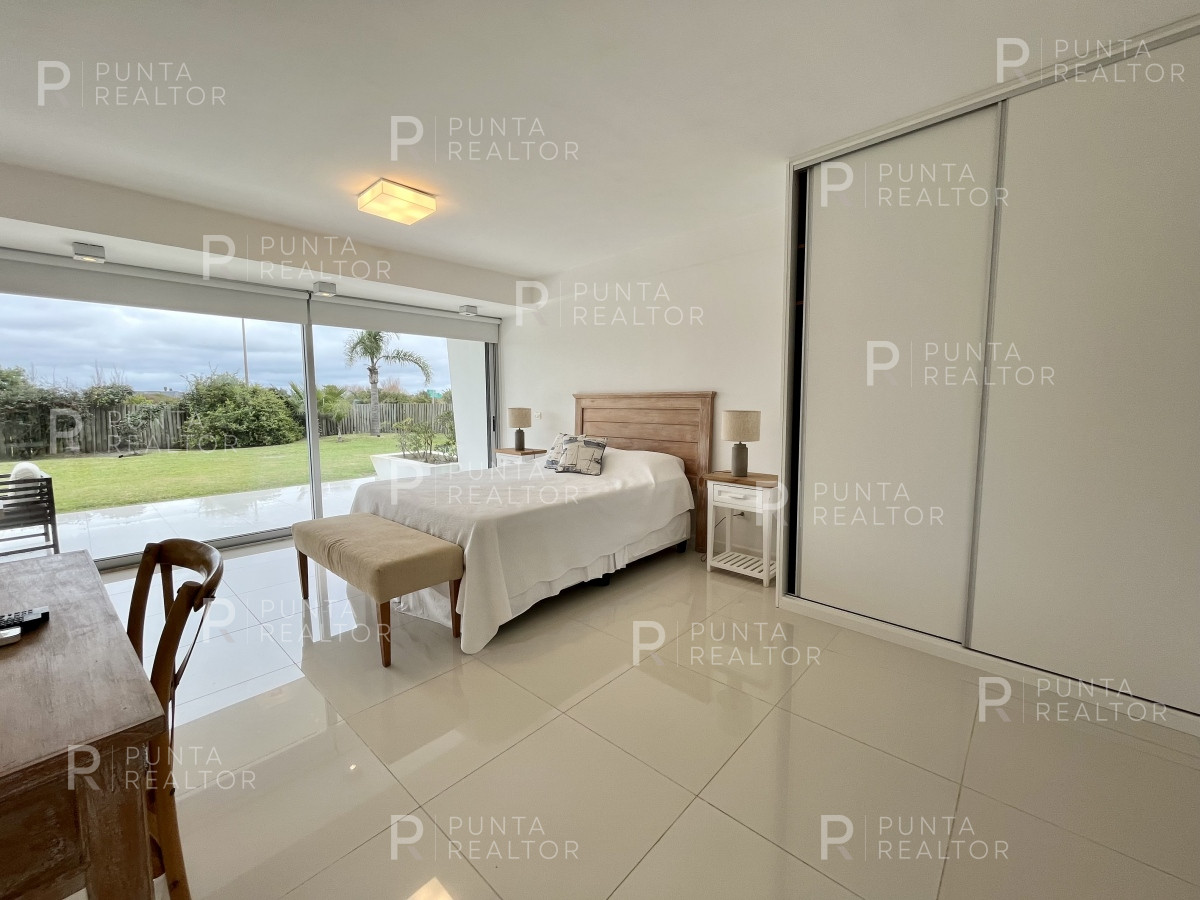 Apartamento ID.1740 - Apartamento en venta en Bikini Beach, Manantiales, Uruguay